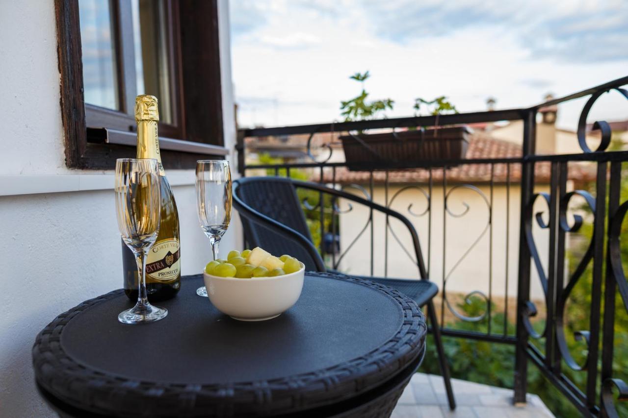 Apartment Zdravets, In The Heart Of The Old City 벨리코 터르노보 외부 사진