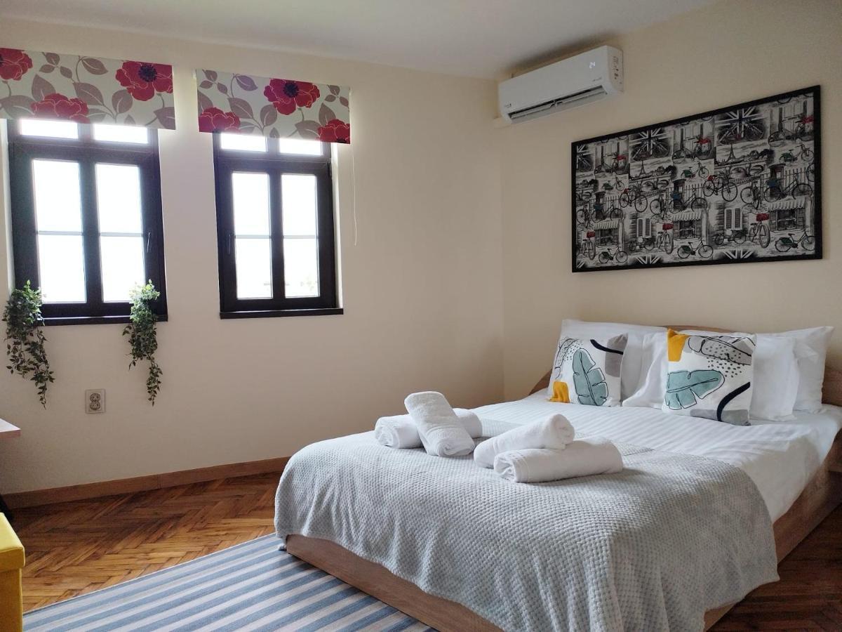 Apartment Zdravets, In The Heart Of The Old City 벨리코 터르노보 외부 사진
